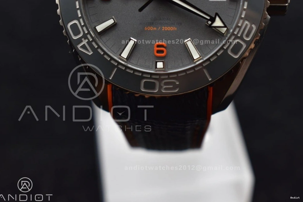 on Planet V2 Ocean Gray Super 1:1 43.5mm Dial VSF Nylon Clone Edition SS Orange Black Strap A8900 Best Bezel 1117